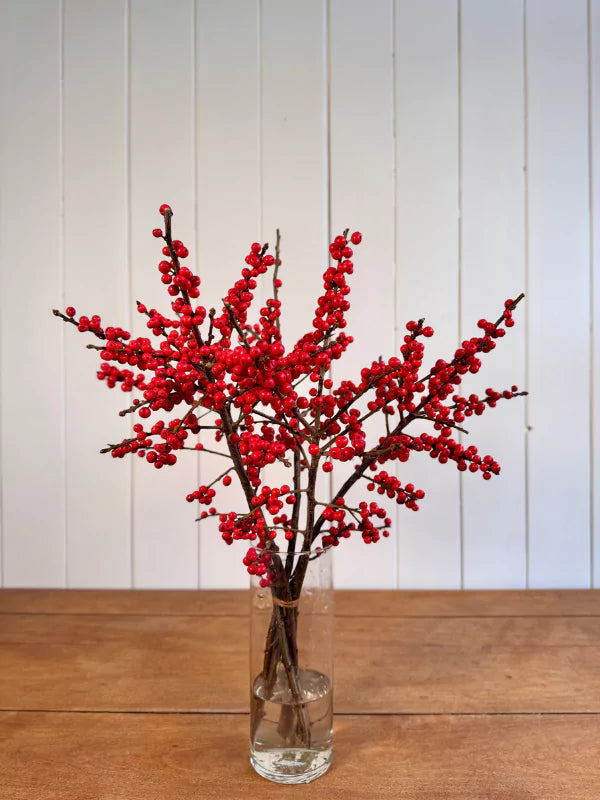 Bouquet d&#39;Ilex rouge - Fleuriste Binette &amp; Filles - Montréal