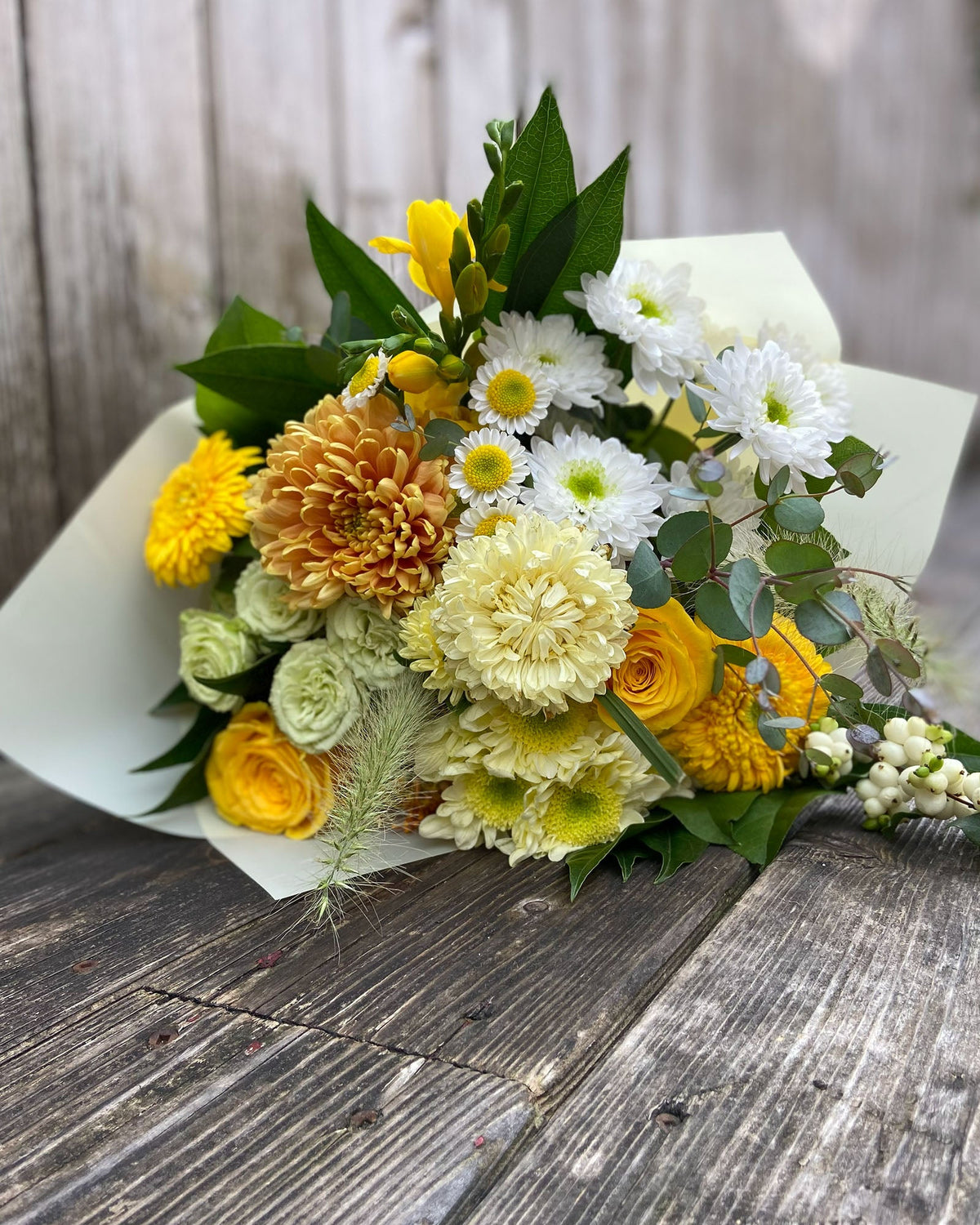 Bouquet de fleurs Éclats de citron - Fleuriste Binette et filles - Montréal Montréal