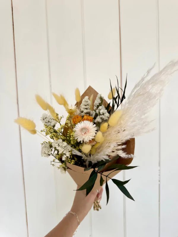 Bouquet 'Tarte à l'ananas' - Fleuriste Binette et filles - Montréal Montréal