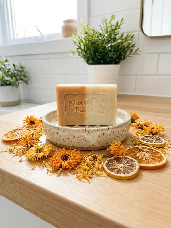 Savon aux fleurs du Québec - Calendule et agrumes - Fleuriste Binette et filles - Montréal Montréal