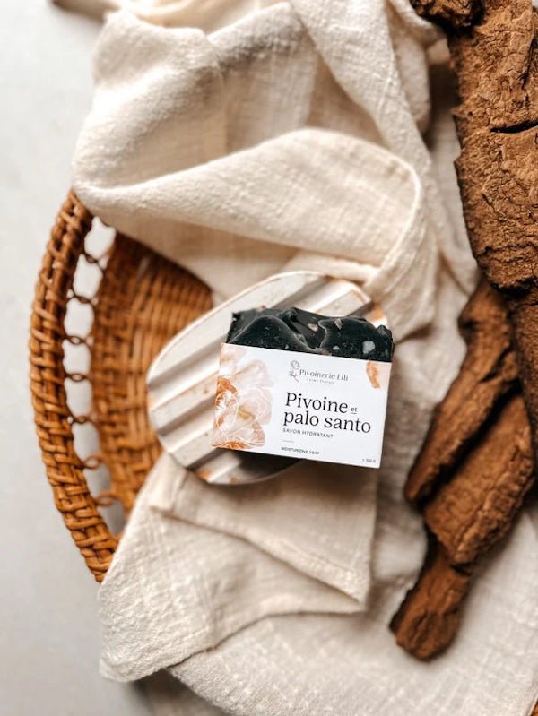 Savon hydratant Pivoine et Palo Santo - Fleuriste Binette et filles - Montréal Montréal