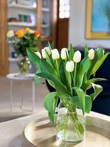 Bouquet de tulipes de l'Île - du - Prince - Édouard - Fleuriste Binette et filles - Montréal Montréal